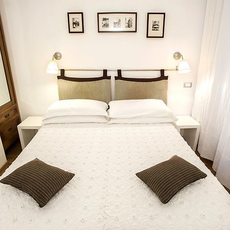 B&B Arco Del Lauro ローマ エクステリア 写真